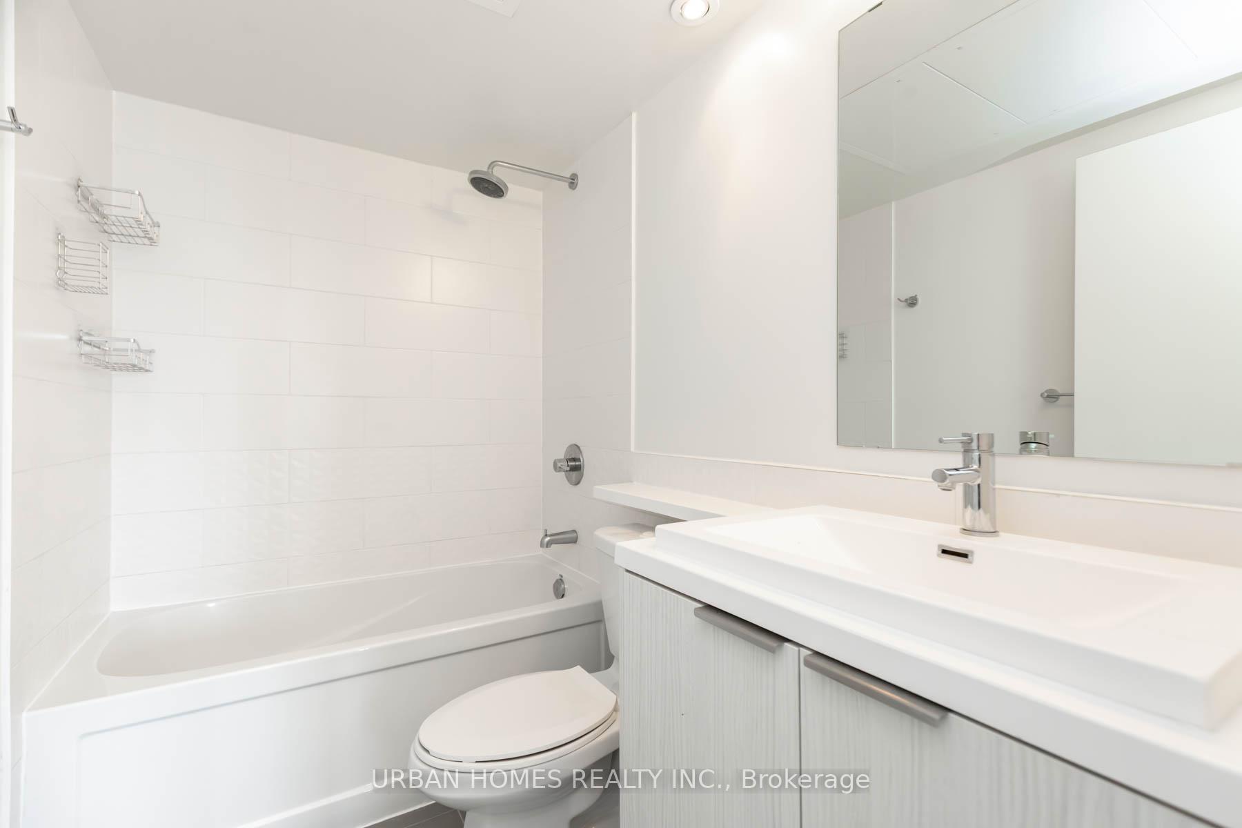 2 Bedrooms Condo at 2 Sonic, Toronto For sale