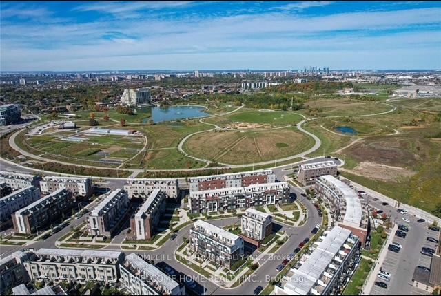 3 Bedrooms Condo at 157 William Duncan, Toronto For sale