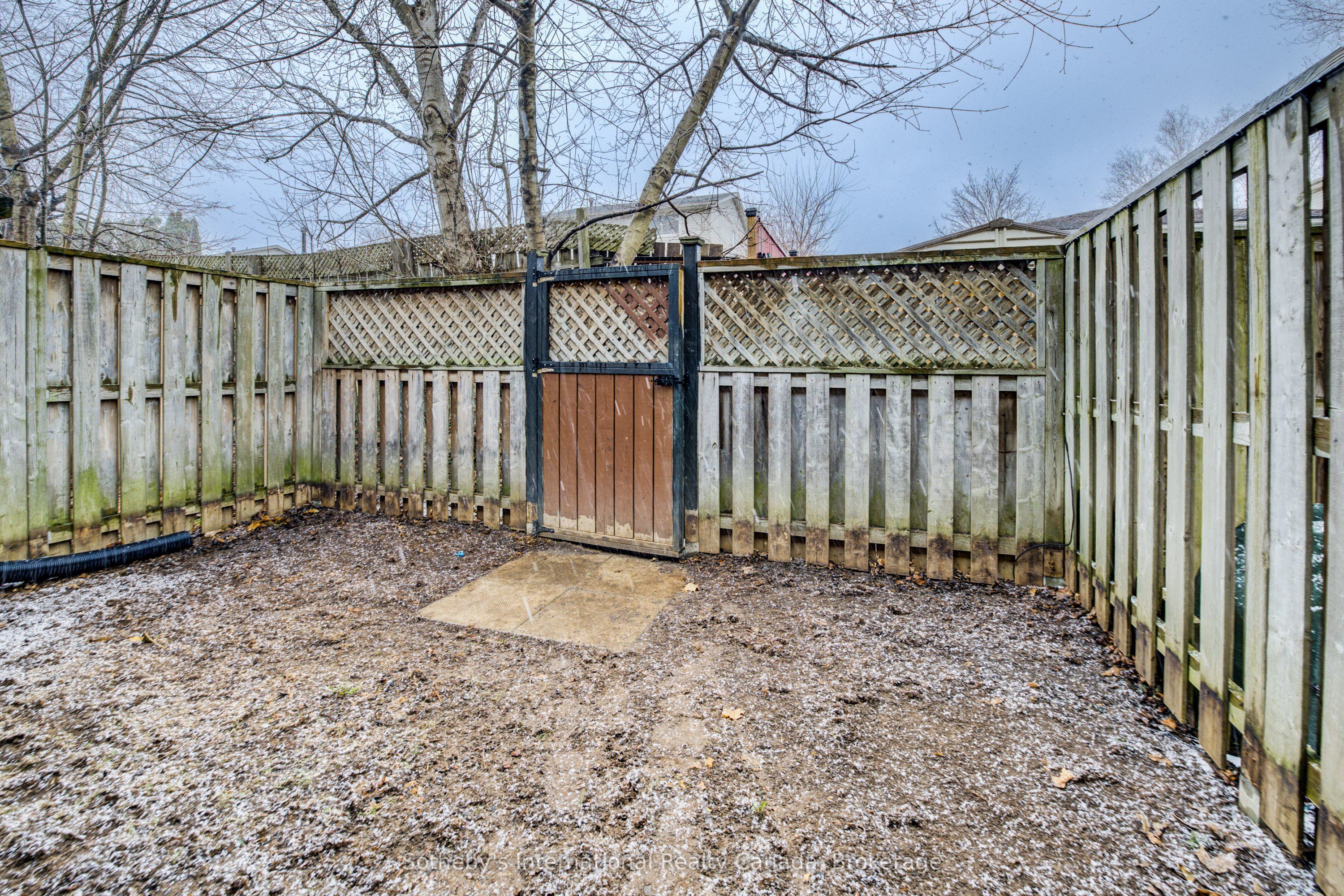 49 Cedarwoods Crescent, #52