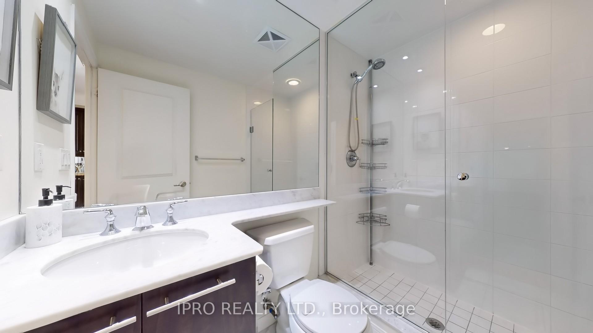 2 Bedrooms Condo at 628 Fleet, Toronto For sale