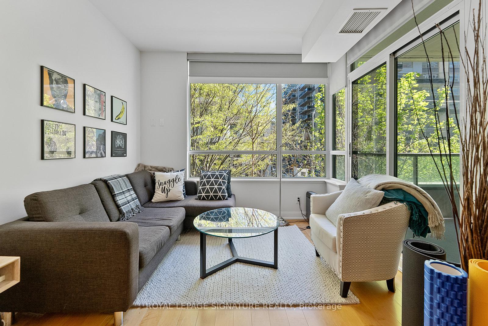 1 Bedroom Condo at 88 Broadway, Toronto For sale
