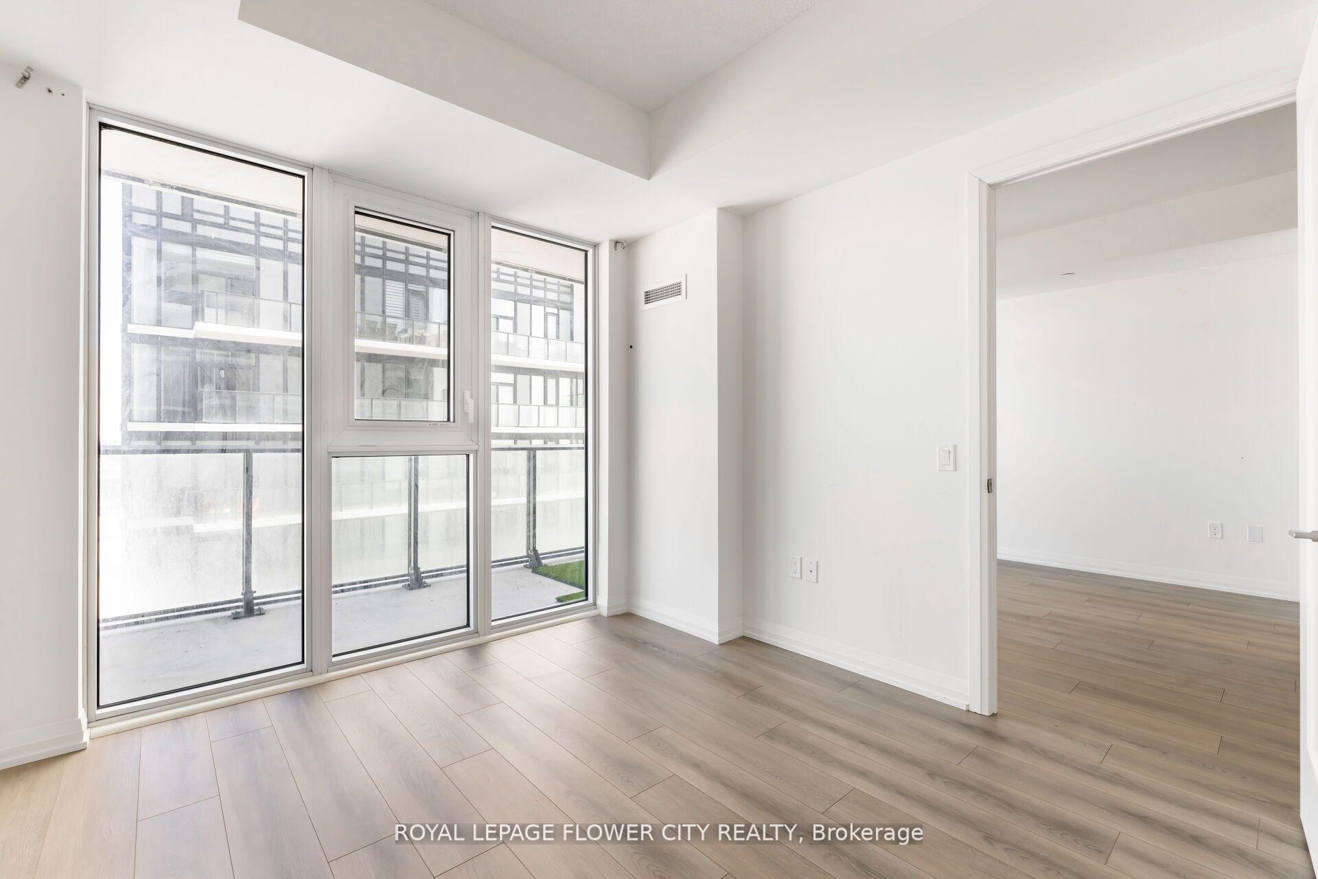 2 Bedrooms Condo at 9000 Jane, Vaughan For sale