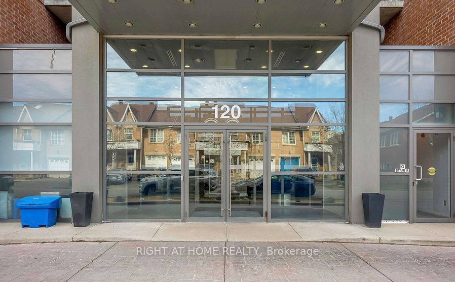 120 Dallimore Circle, #628