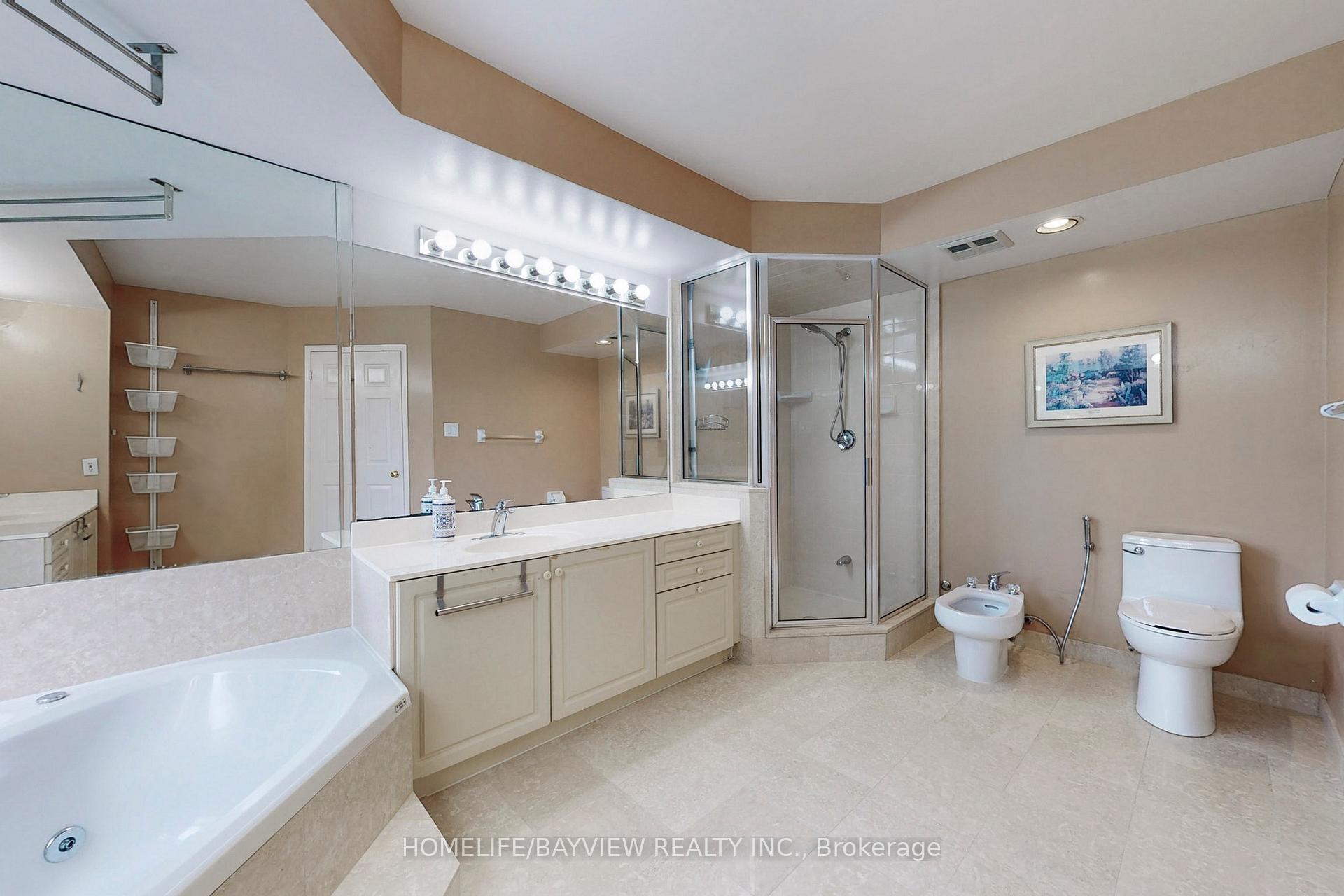 4 Bedrooms Condo at 168 Bonis, Toronto For sale