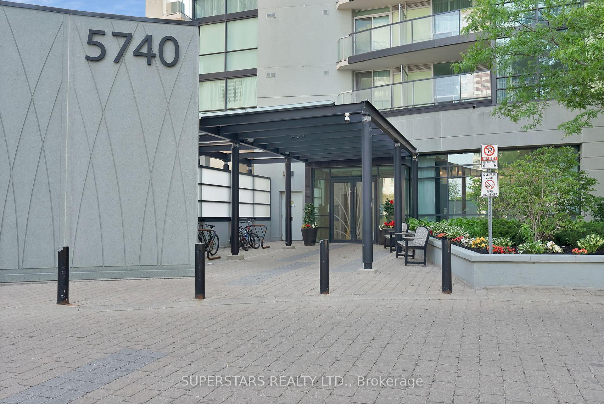 1 Bedroom Condo at 5740 Yonge, Toronto For sale