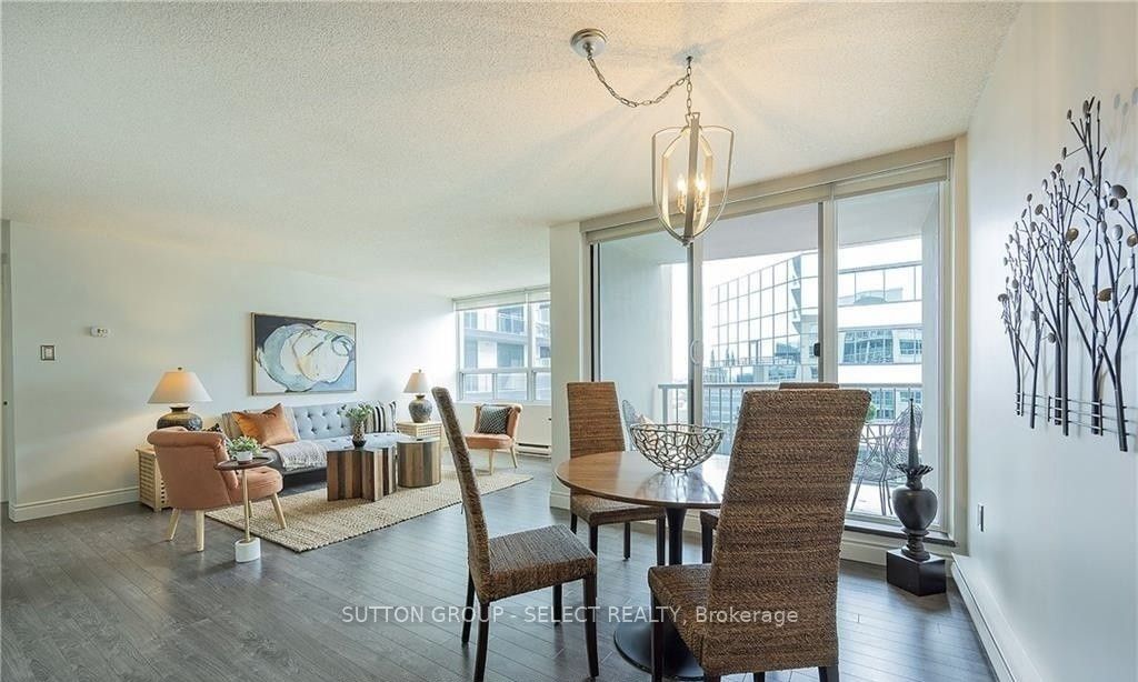 155 Kent Street, #1205