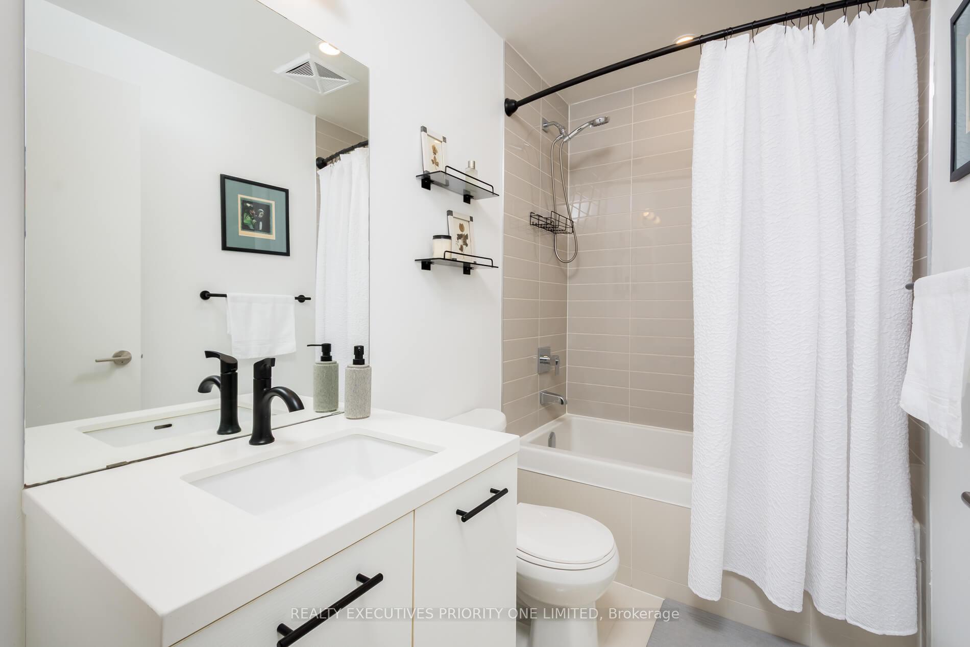 1 Bedroom Condo at 39 Brant, Toronto For sale