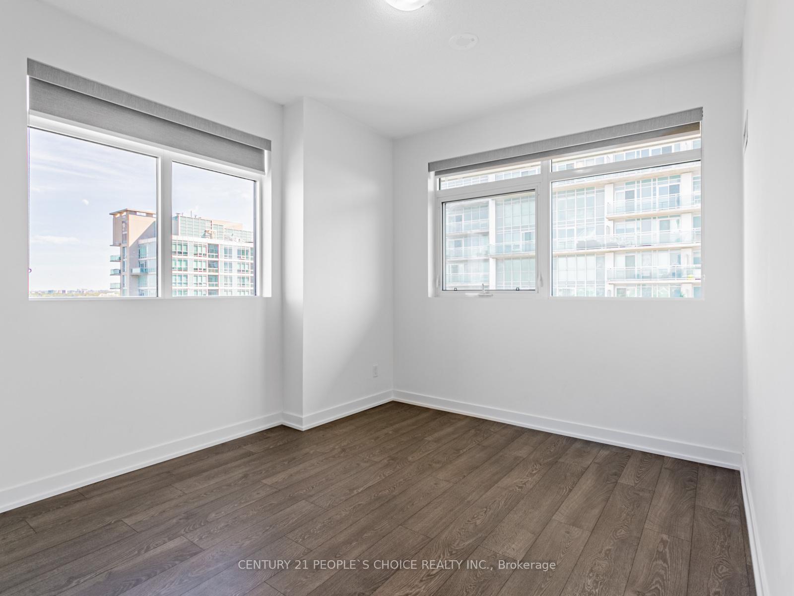 2 Bedrooms Condo at 251 Manitoba, Toronto For sale