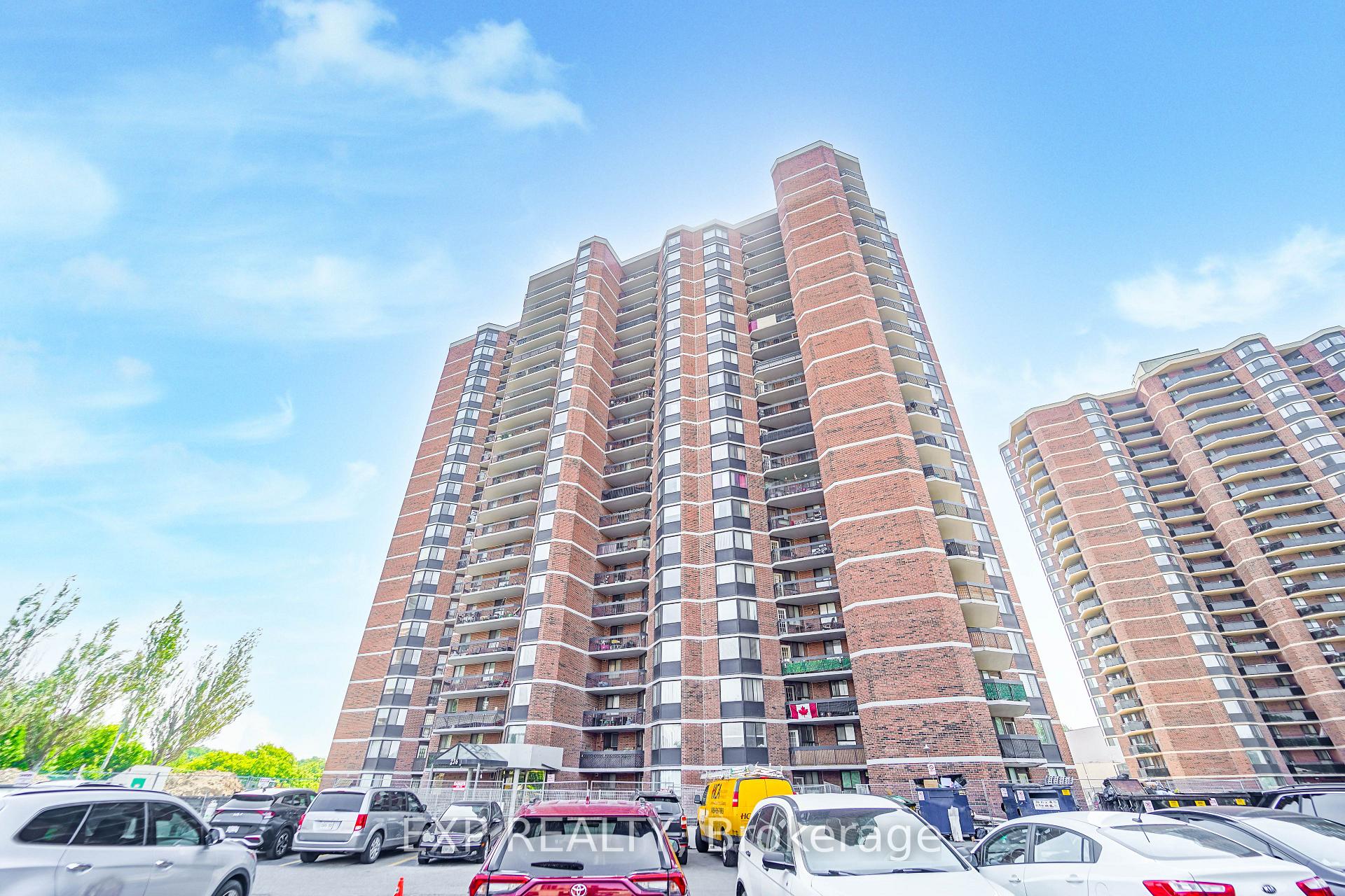 2 Bedrooms Condo at 236 Albion, Toronto For sale