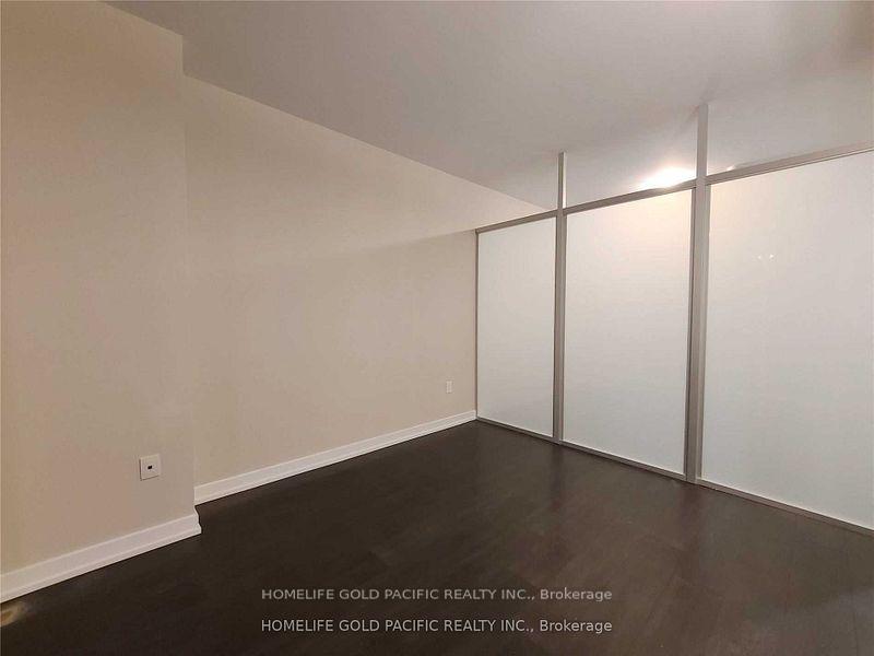 2 Bedrooms Condo at 426 University, Toronto For sale