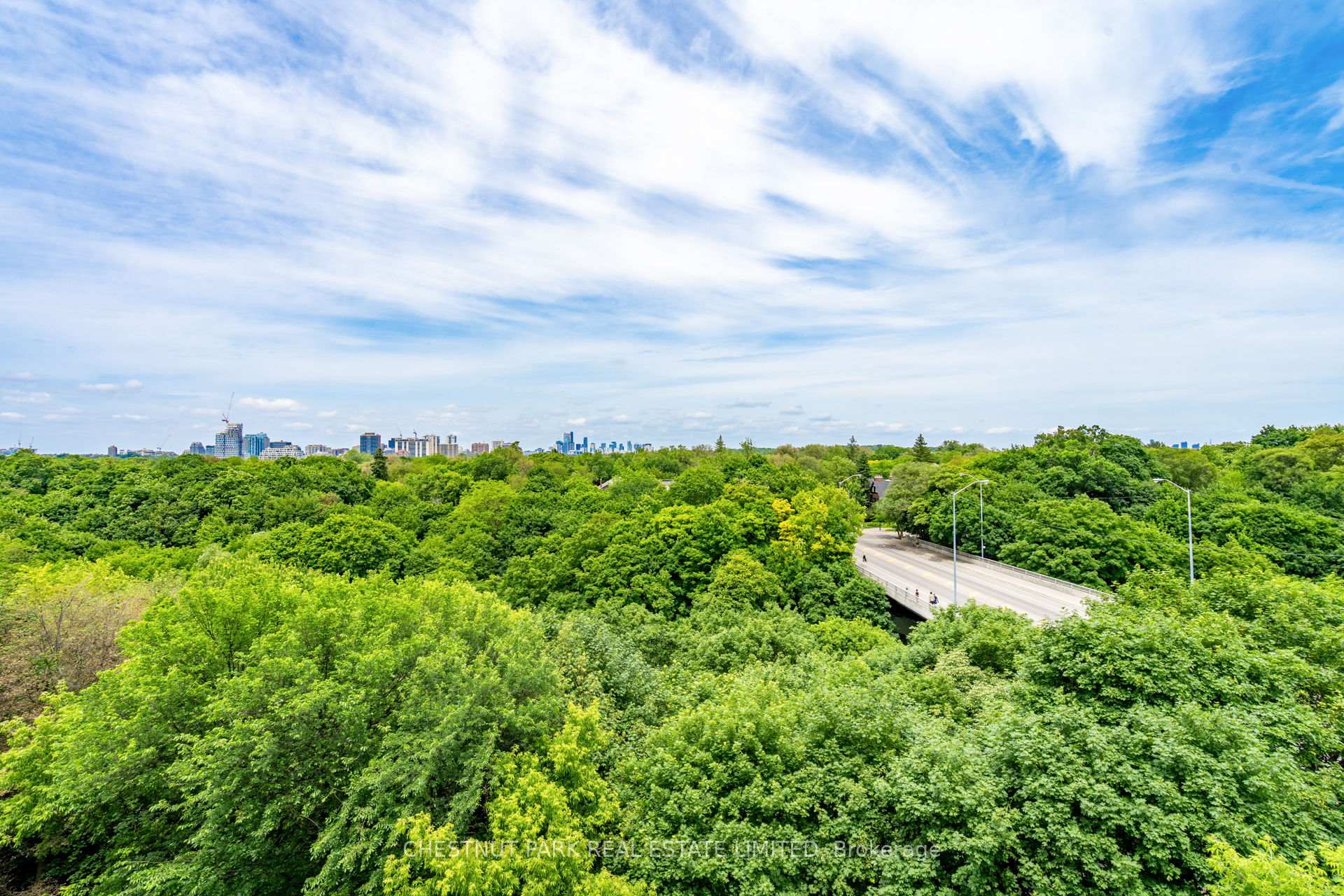 3 Bedrooms Condo at 388 Bloor, Toronto For sale