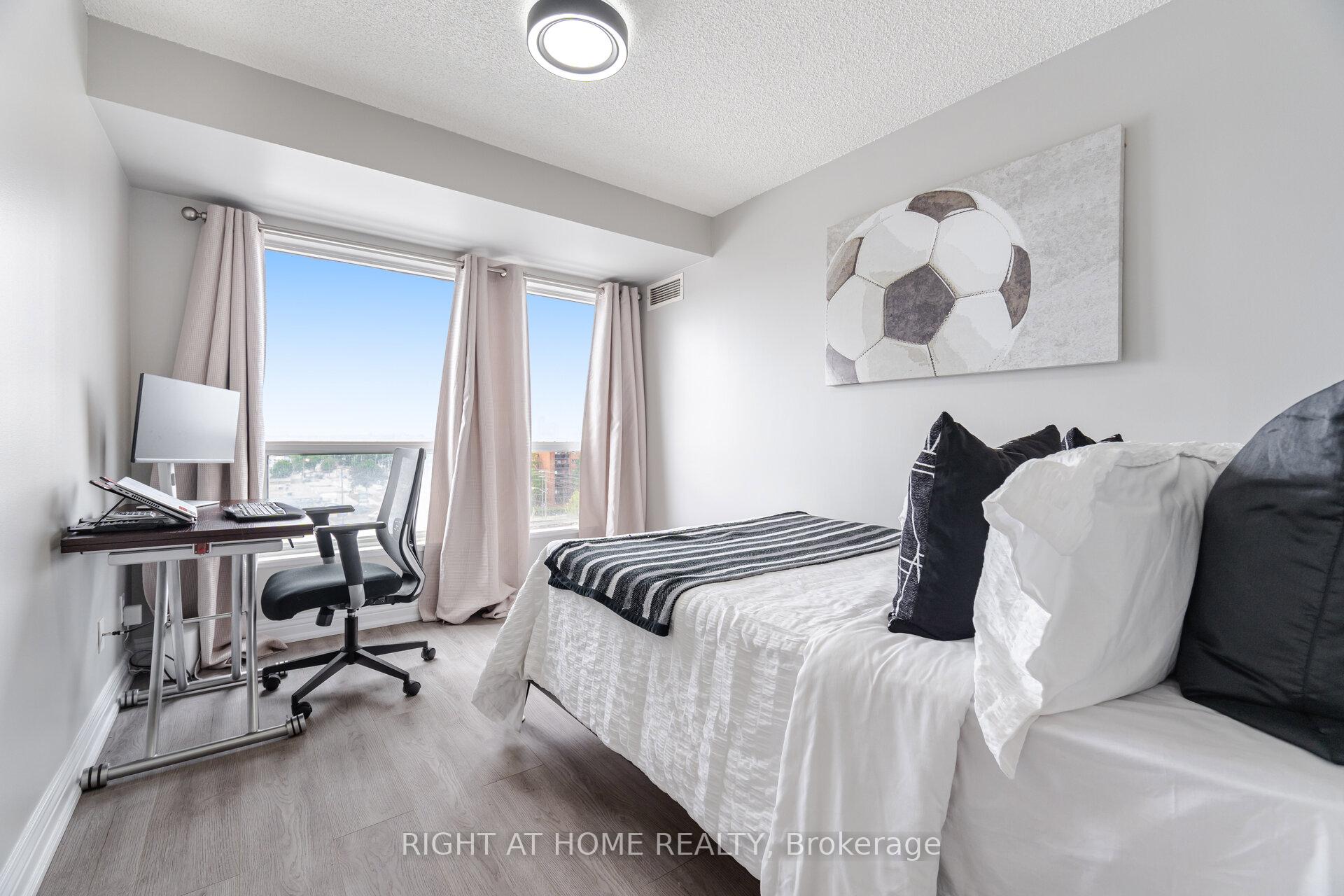 2 Bedrooms Condo at 1470 Midland, Toronto For sale
