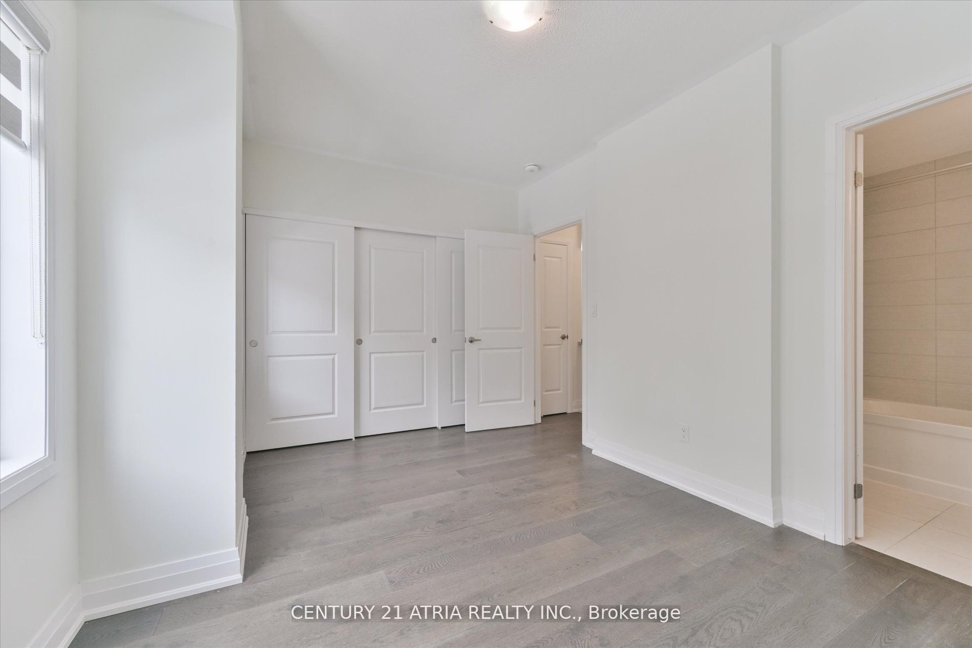 106 Clippers Crescent