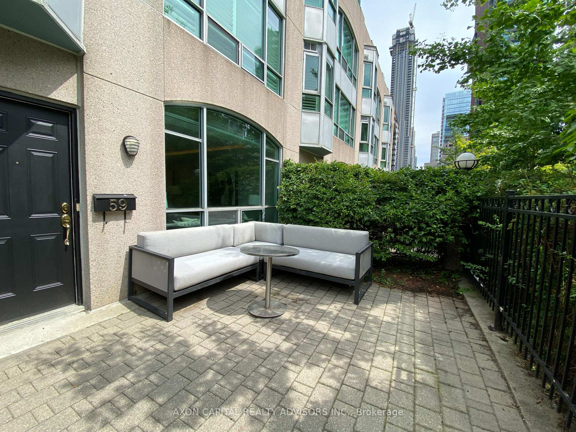 3 Bedrooms Condo at 59 Mcmurrich, Toronto For sale