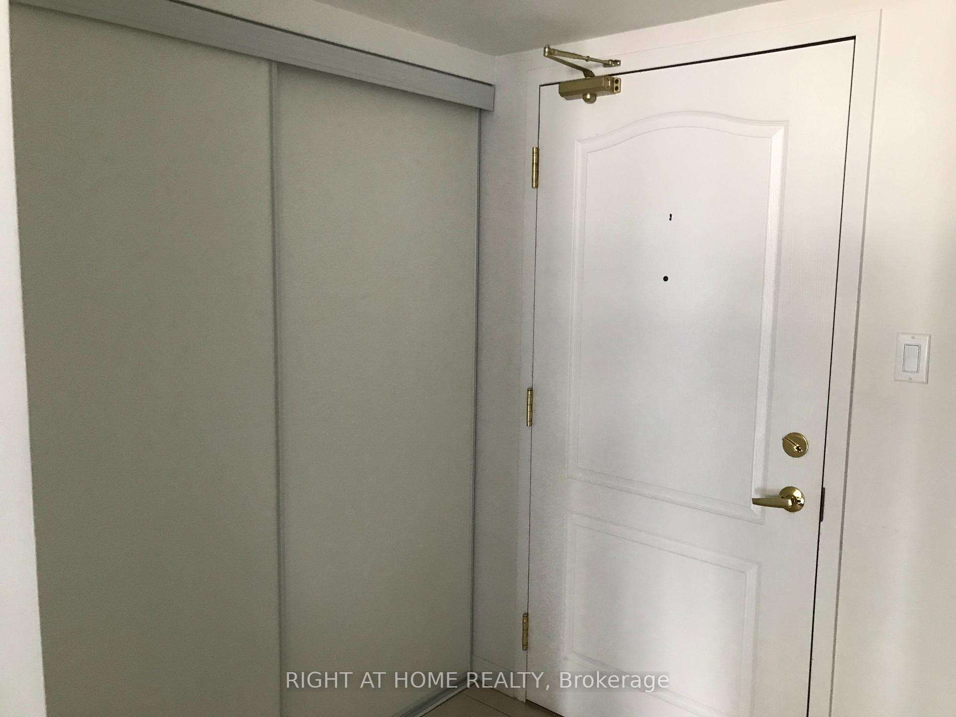 1 Bedroom Condo at 3130 Yonge, Toronto For sale