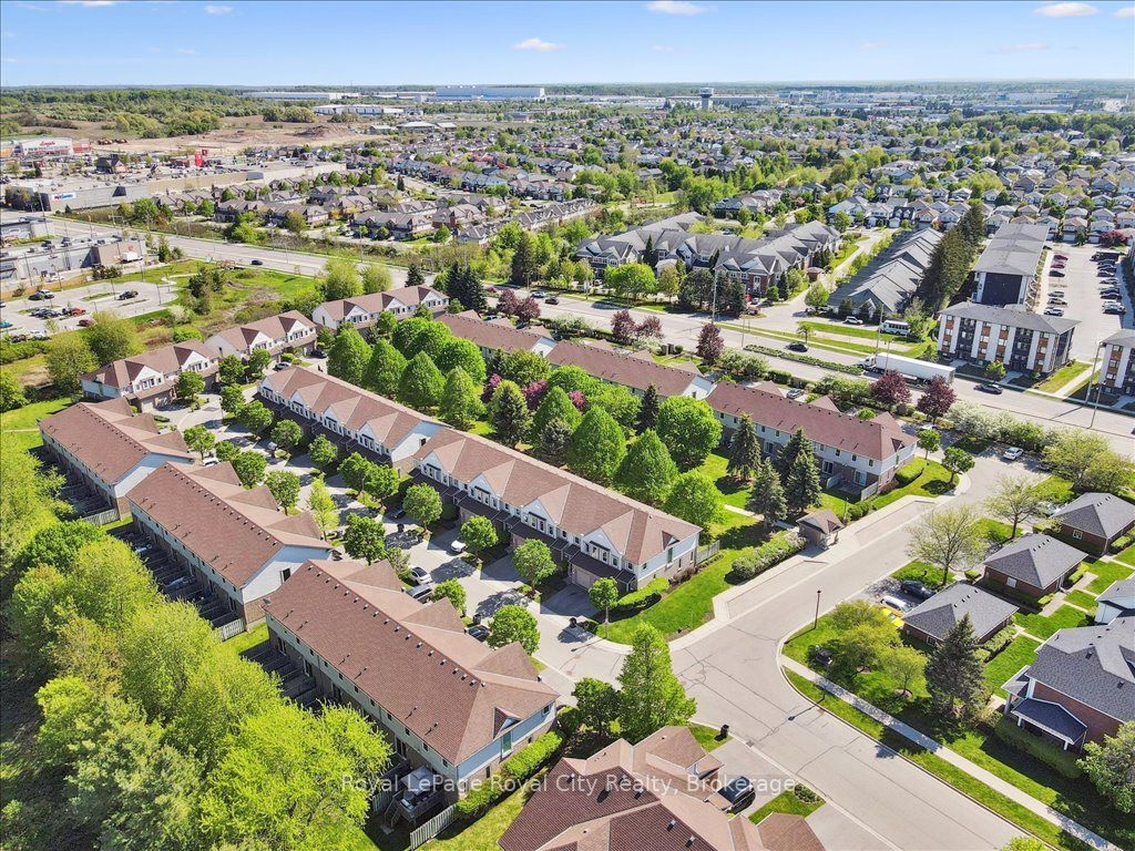 69 Roehampton Crescent, Guelph, ON N1L 1M8