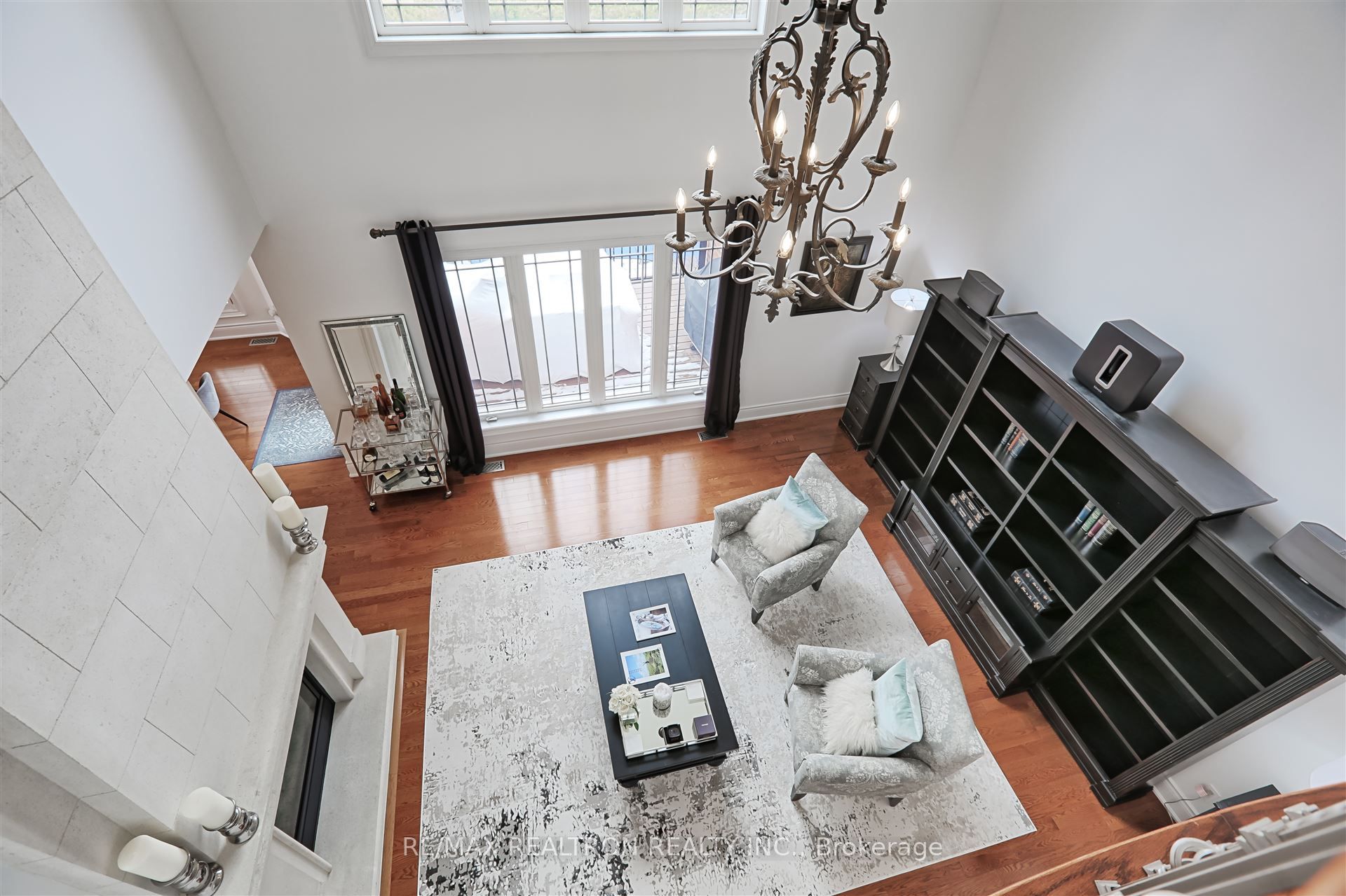 45 Duncton Wood Crescent, Aurora, ON L4G 7T4