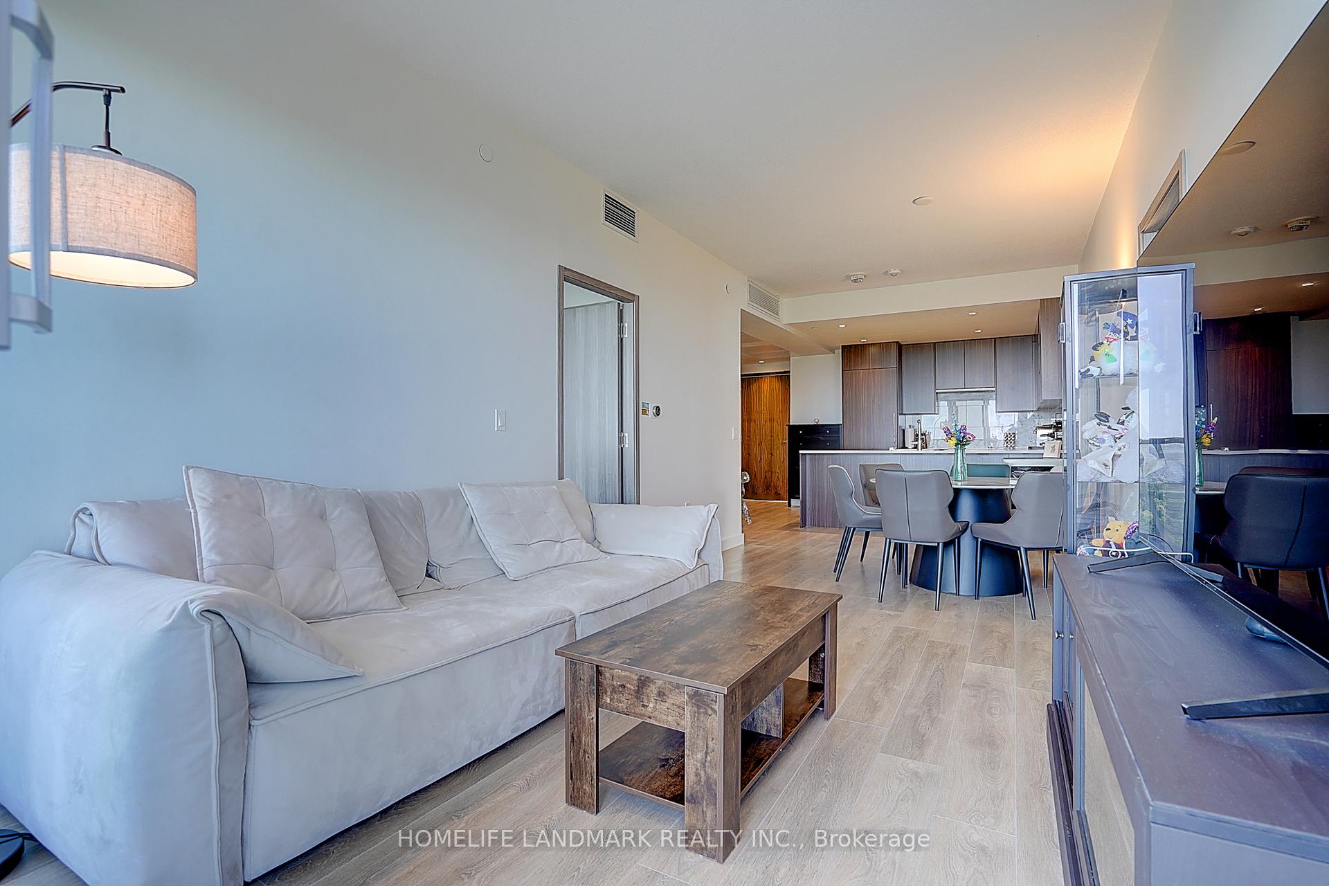 3 Bedrooms Condo at 85 Mcmahon, Toronto For sale