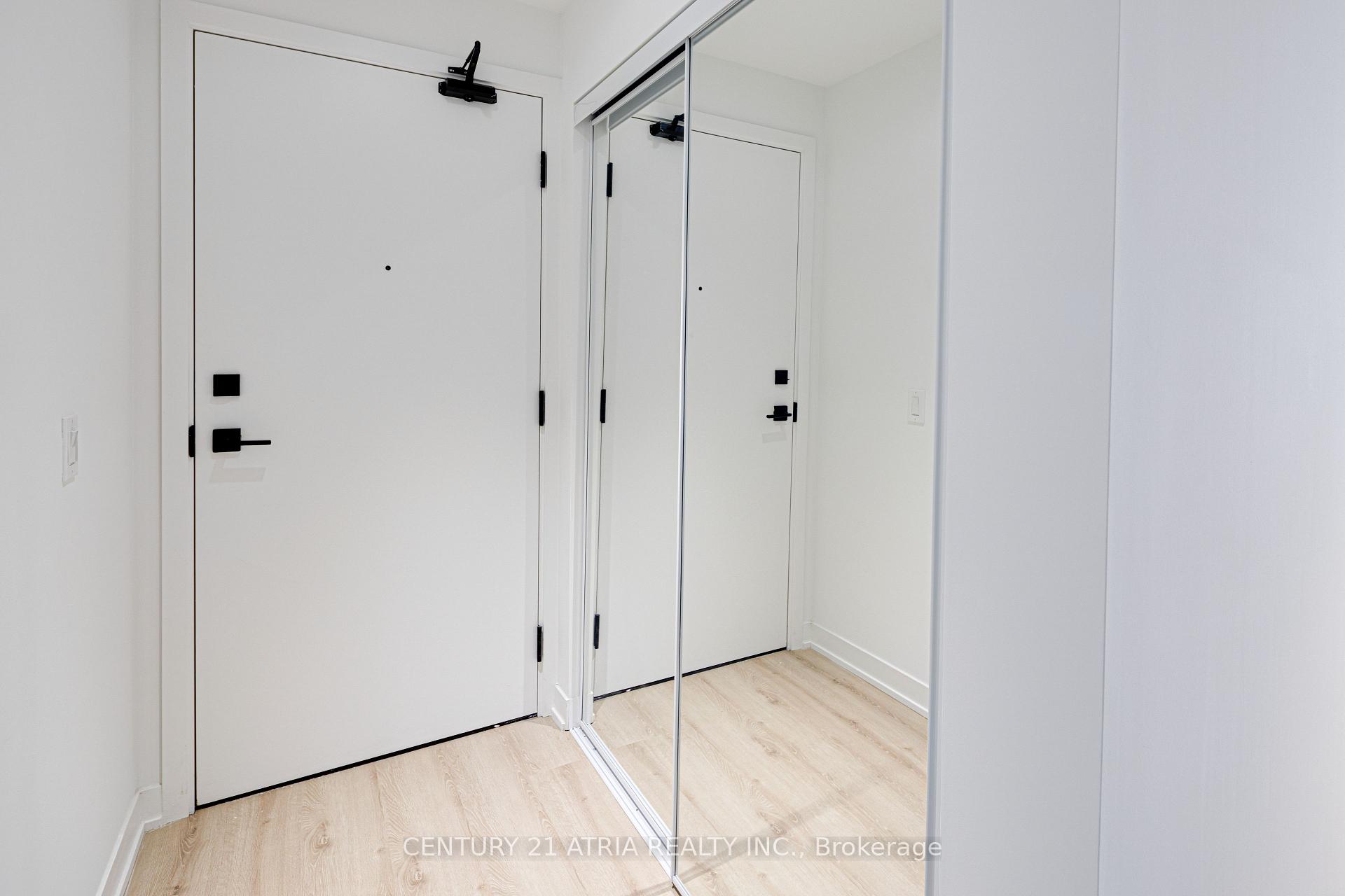 2 Bedrooms Condo at 319 Jarvis, Toronto For sale