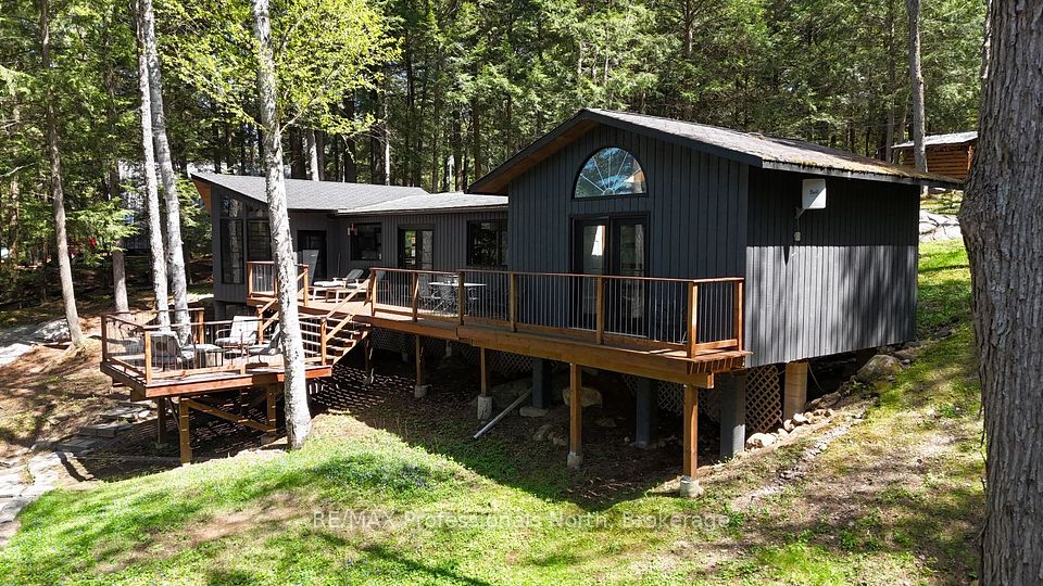 1132 Sapphire (Koshlong Lake)
