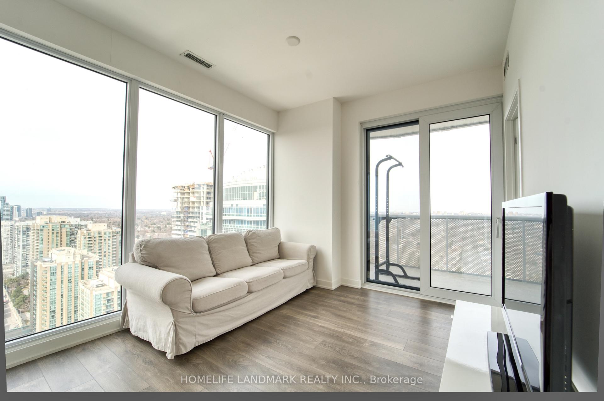 2 Bedrooms Condo at 15 HOLMES,  Toronto For sale