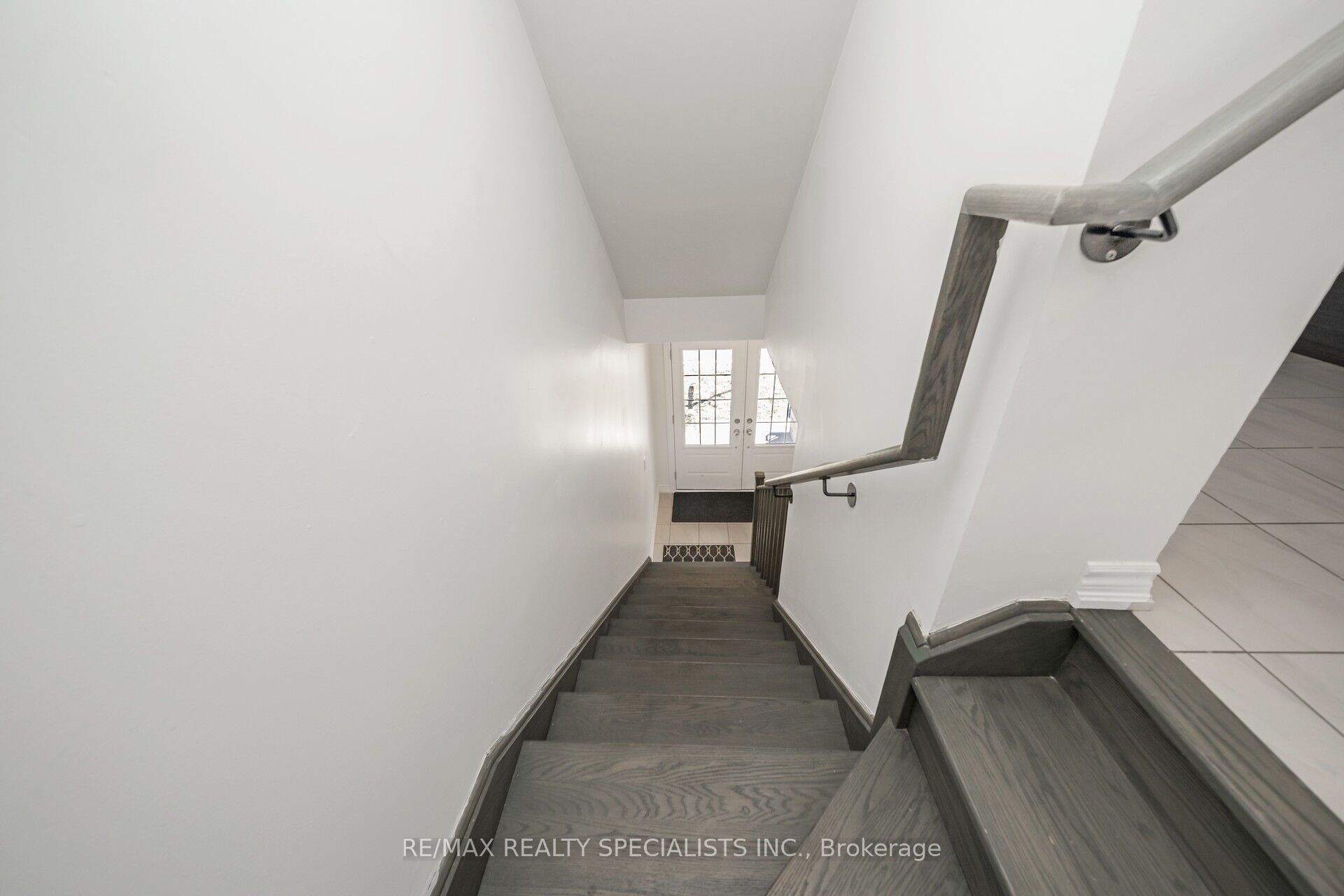68 First Street, #28