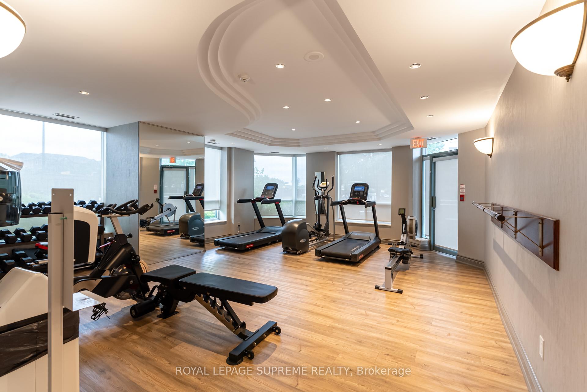 2 Bedrooms Condo at 190 Manitoba, Toronto For sale