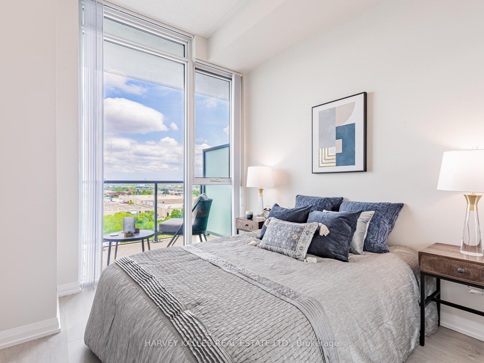 7895 Jane Street 1018