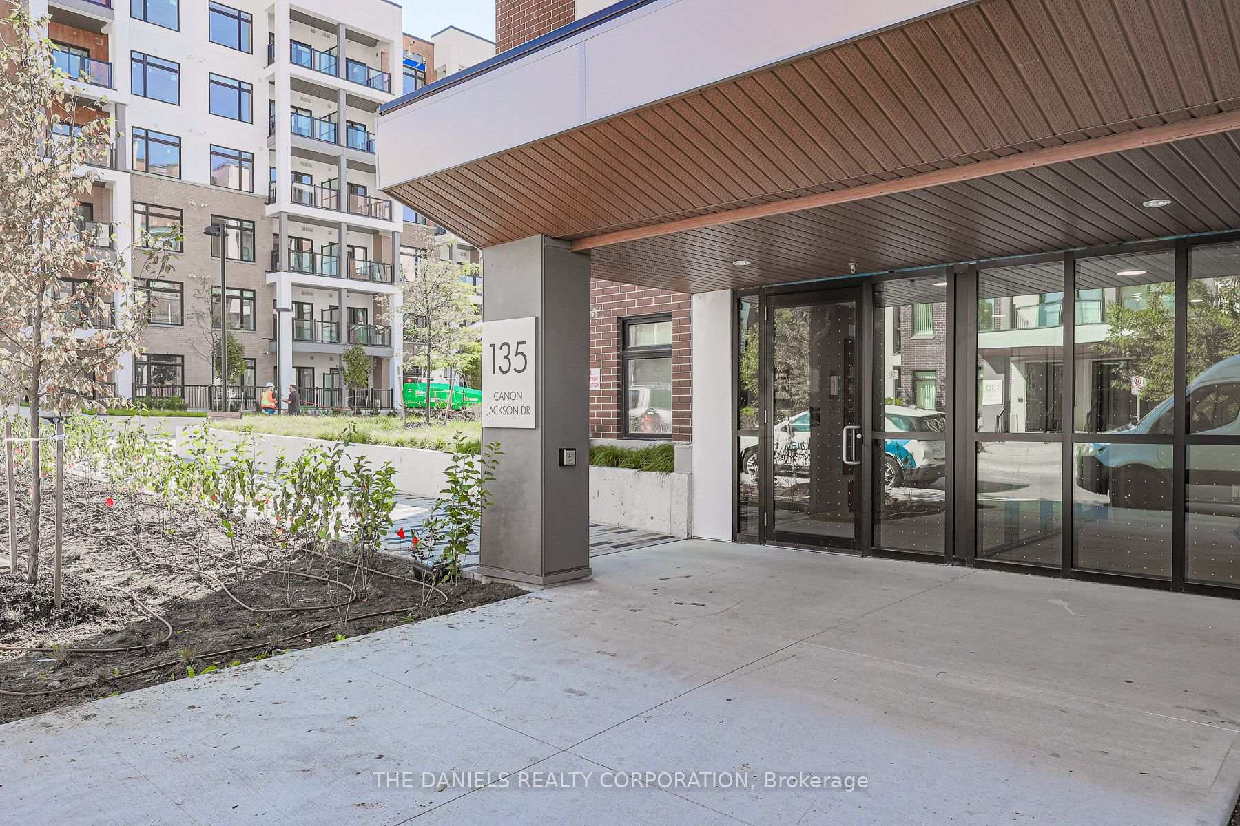 1 Bedroom Condo at 135 Canon Jackson, Toronto For sale