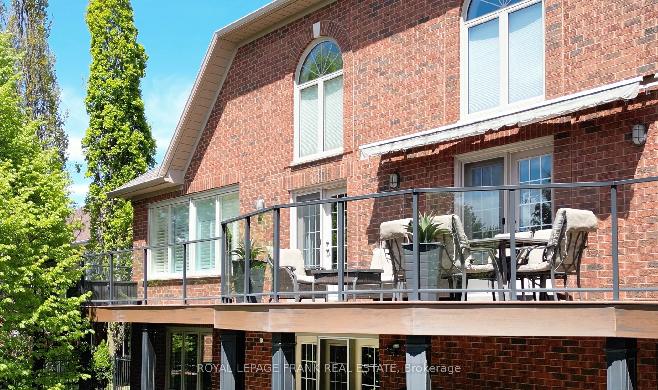 3140 Cochrane Street