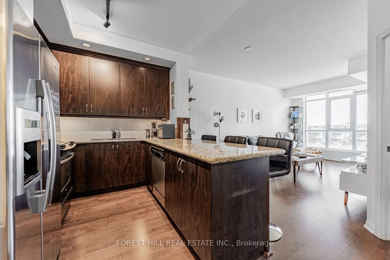 2 Bedrooms Condo at 21 Grand Magazine, Toronto For sale