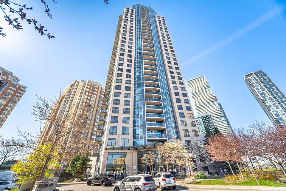 330 Burnhamthorpe Road