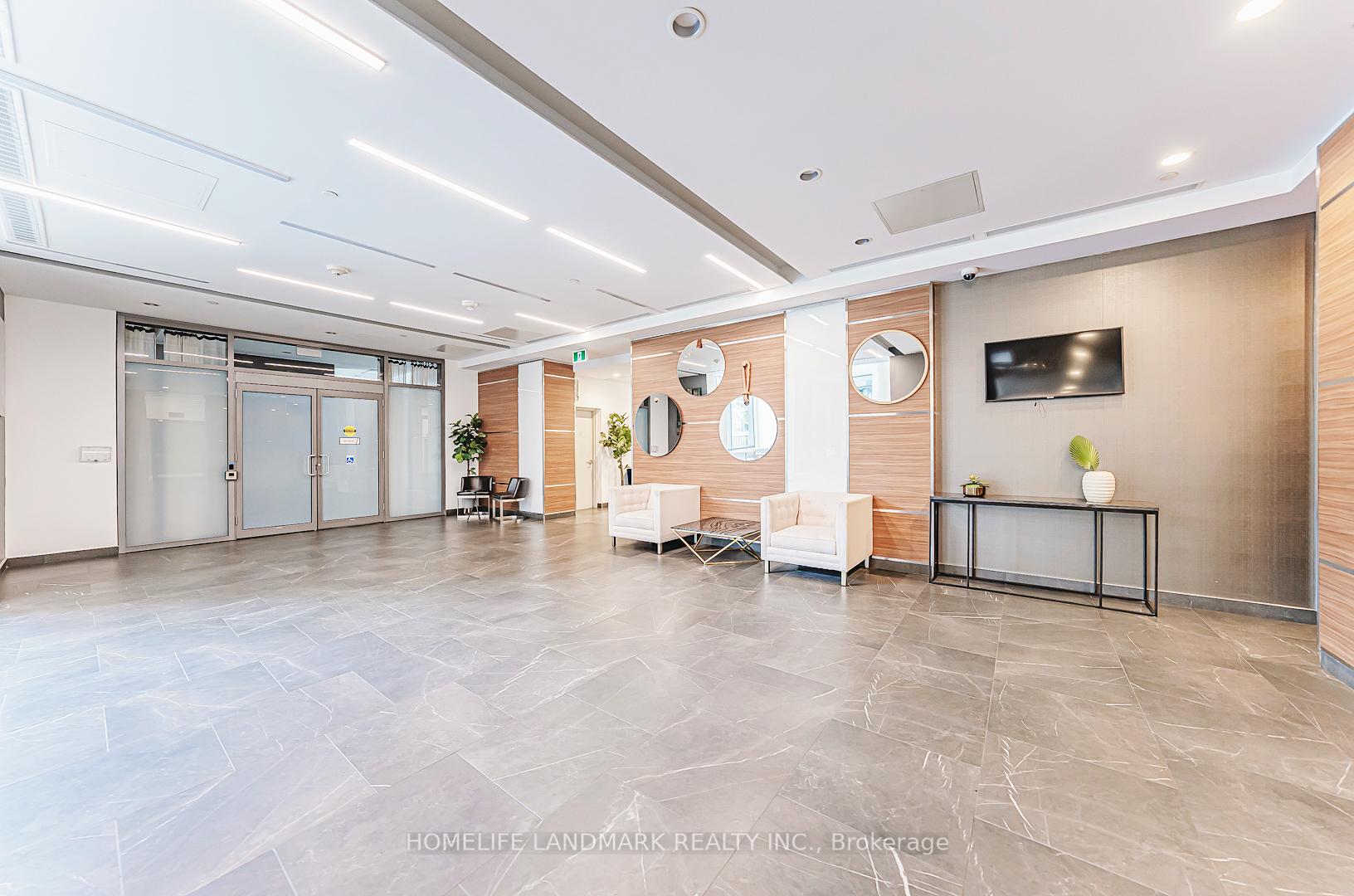 2 Bedrooms Condo at 56 Forest Manor, Toronto For sale