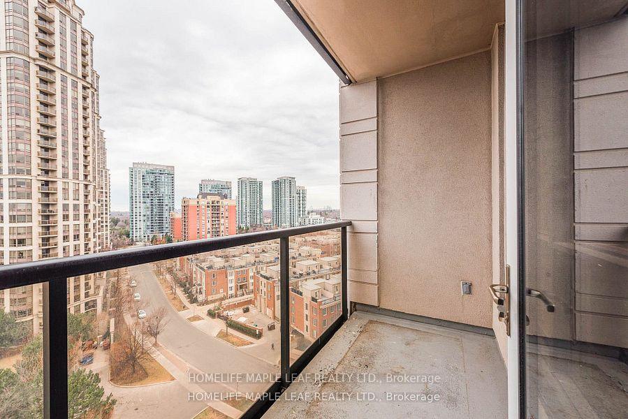 2 Bedrooms Condo at 100 Harrison Garden, Toronto For sale