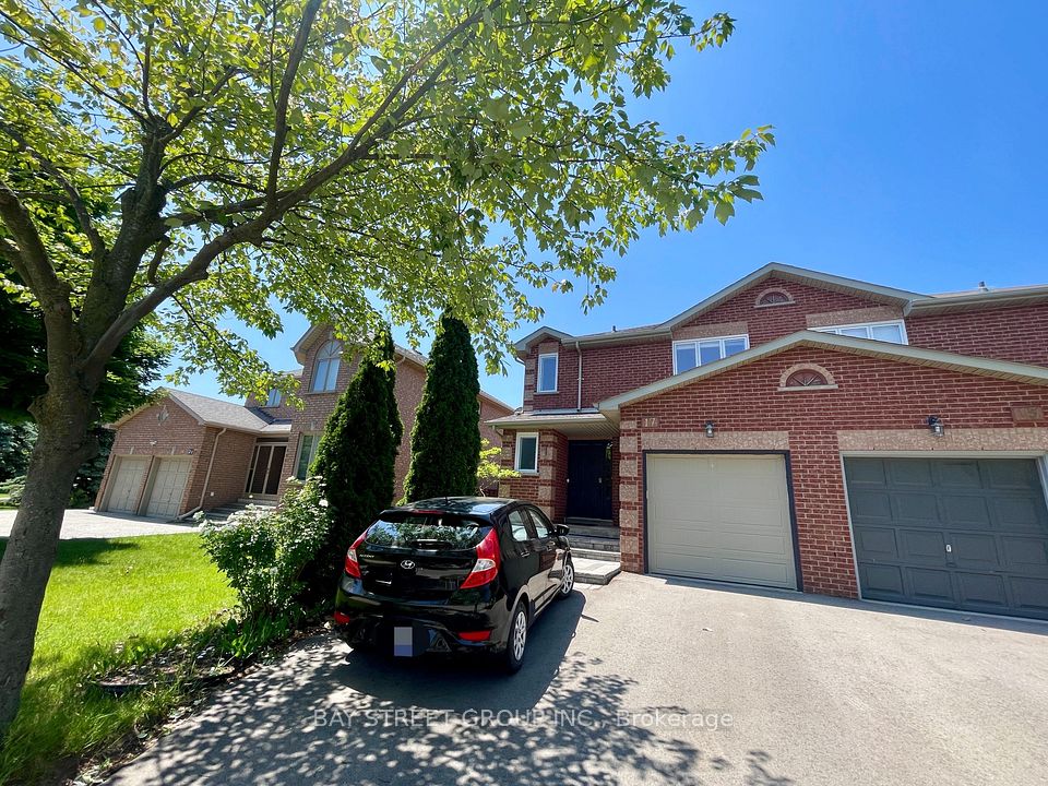 17 Inverhuron Trail