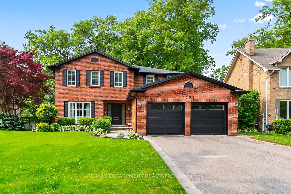 1536 Calumet
