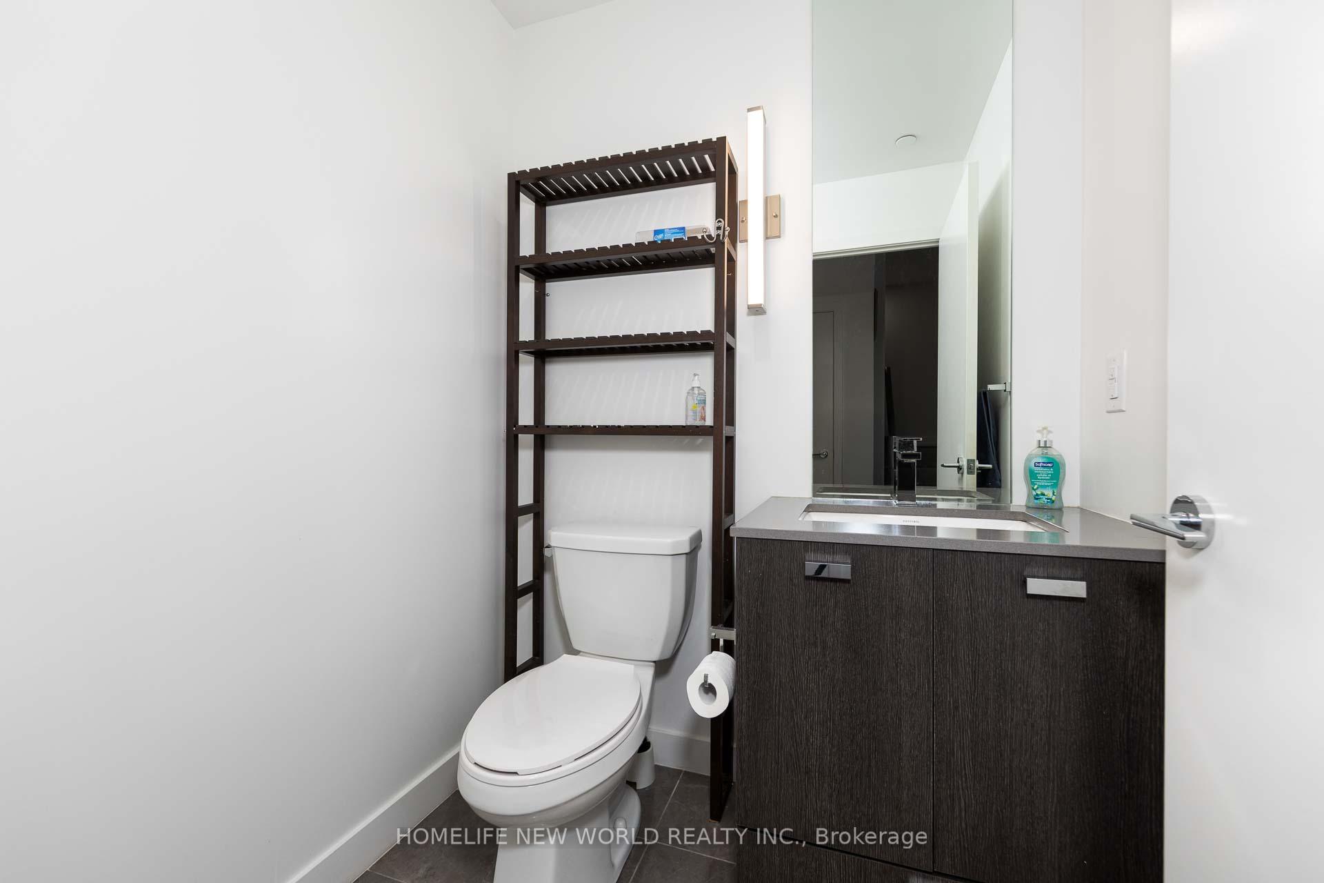 2 Bedrooms Condo at 10 De Boers,  Toronto For sale