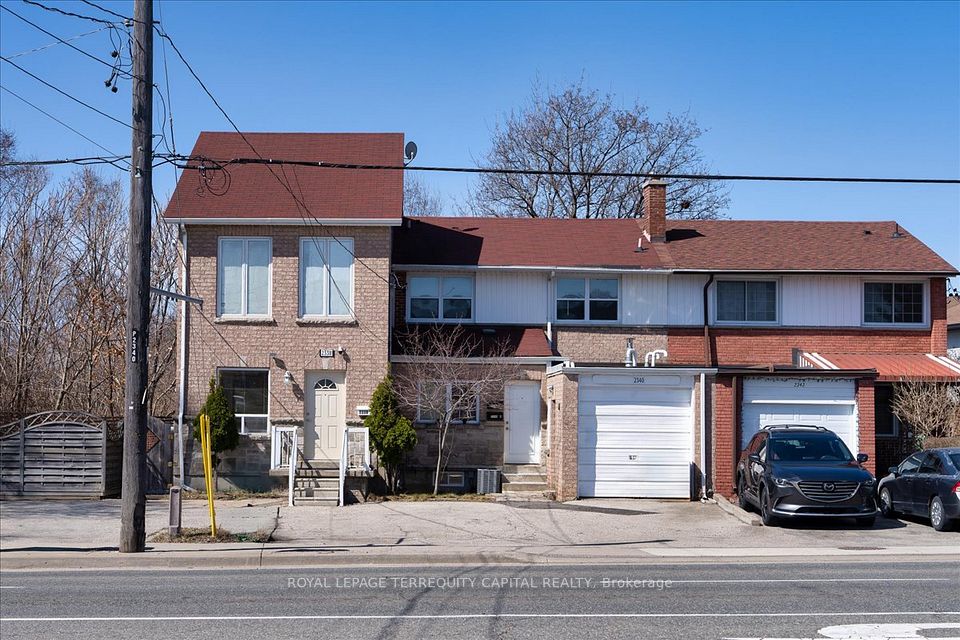2338, 2338R, 2340, Keele Street, Toronto, ON M6M 4A4