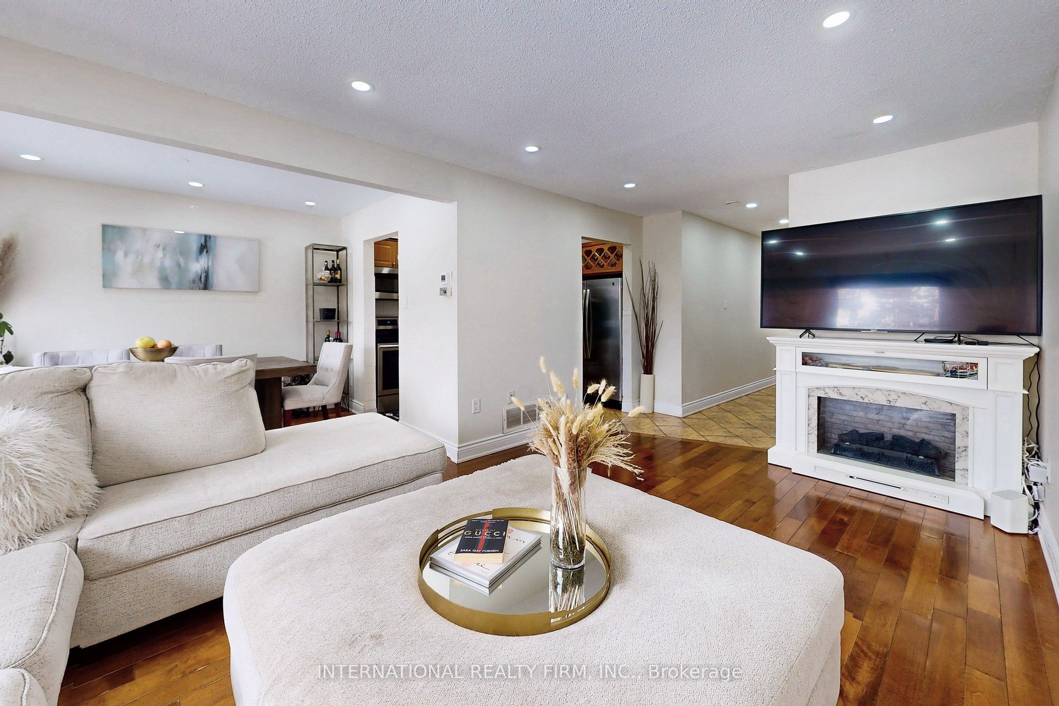 60 Hanson Road, #62