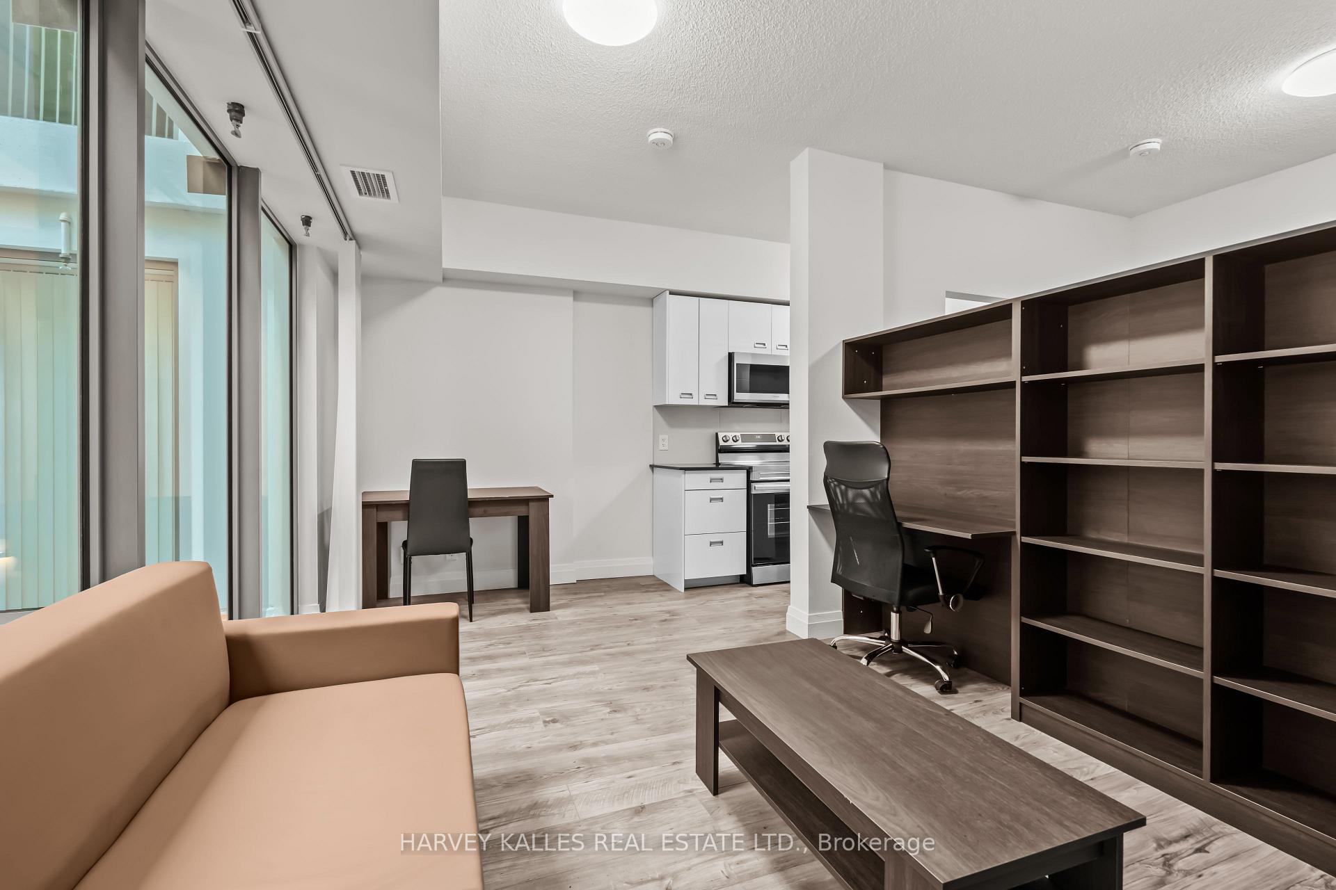 652 Princess Street 237
