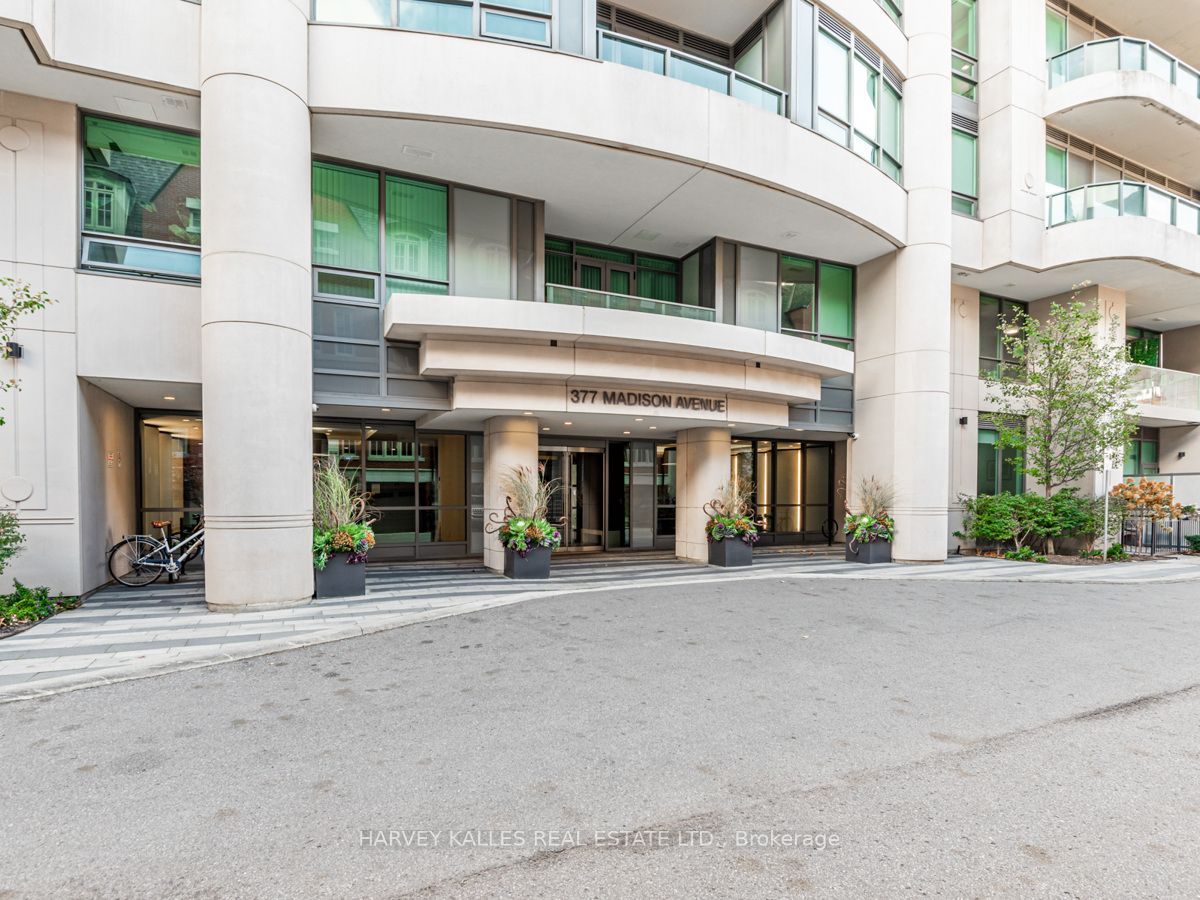 377 Madison Avenue 314
