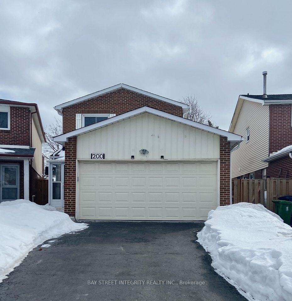200 Placentia
