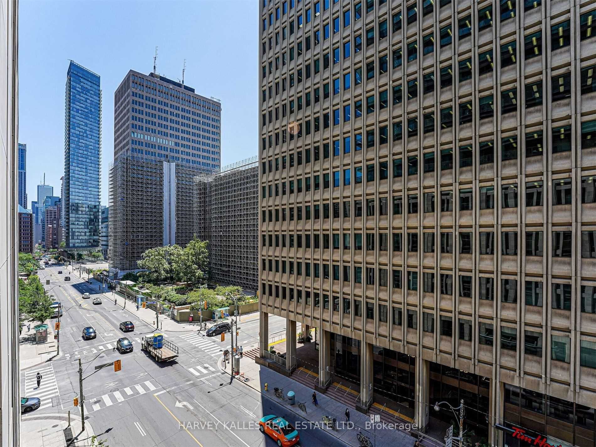 955 Bay Street 622