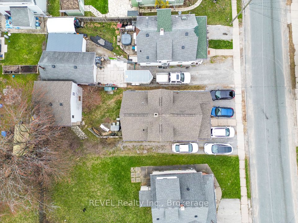 5685 Temperance Avenue, Niagara Falls, ON L2G 4A6