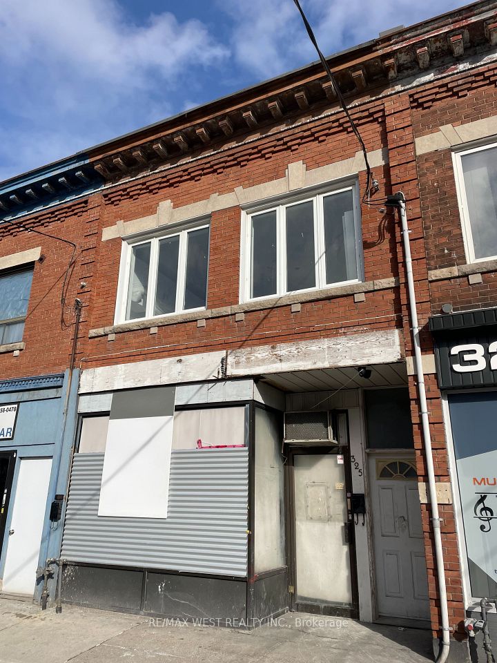 325 Oakwood