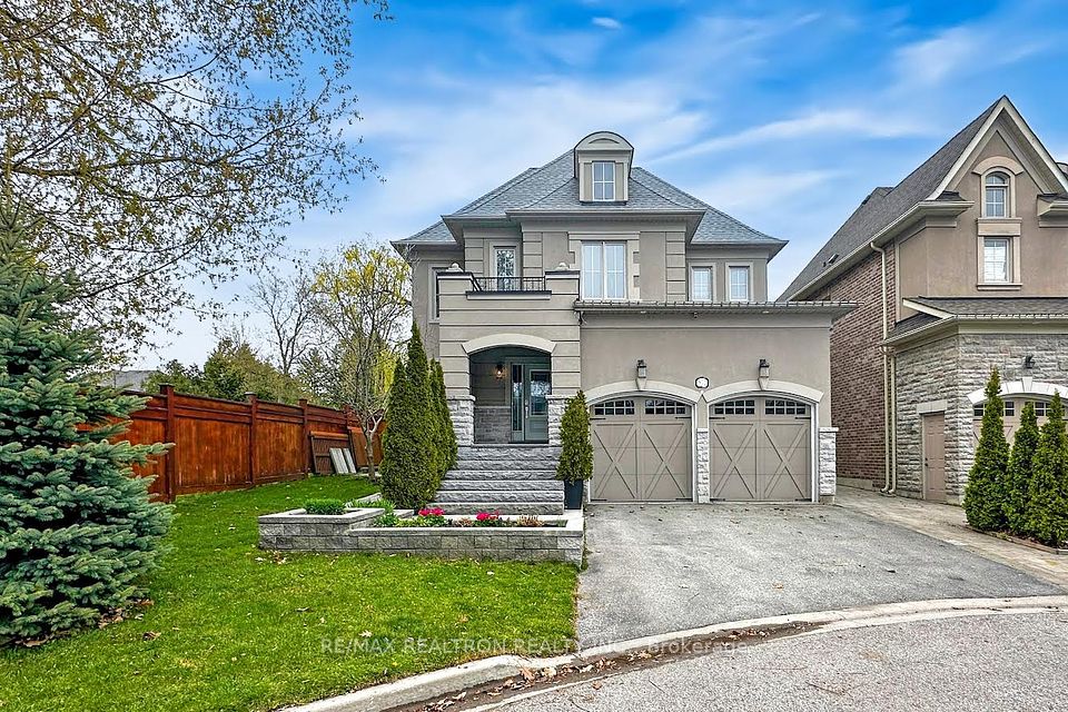 571 Maitland