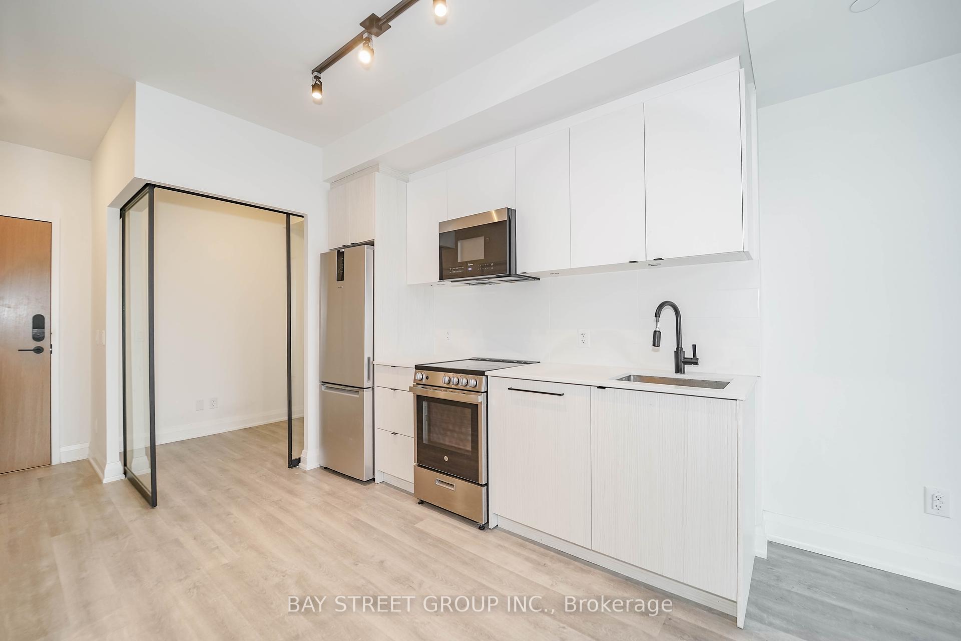 2 Bedrooms Condo at 2369 Danforth,  Toronto For sale