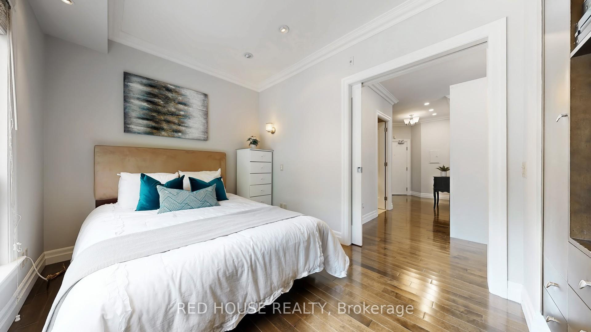 2 Bedrooms Condo at 890 Sheppard, Toronto For sale