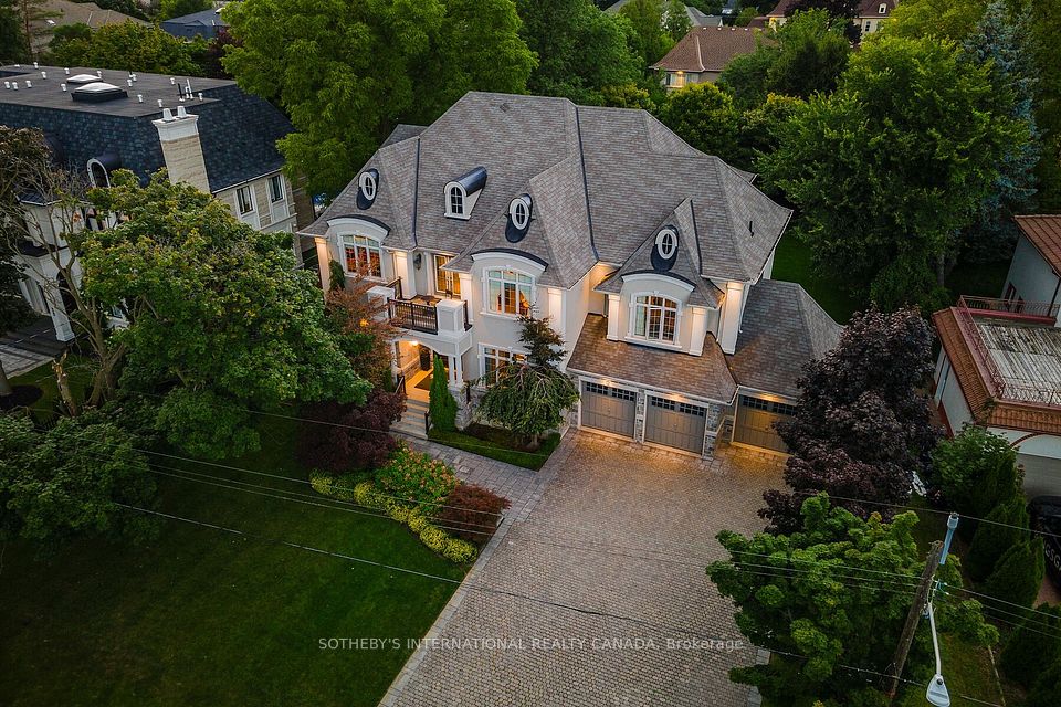8 Thornhill