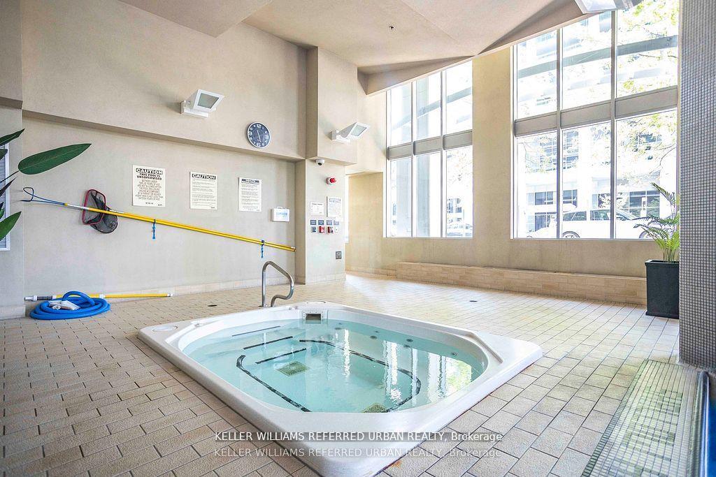 1 Bedroom Condo at 2121 Lake Shore, Toronto For sale